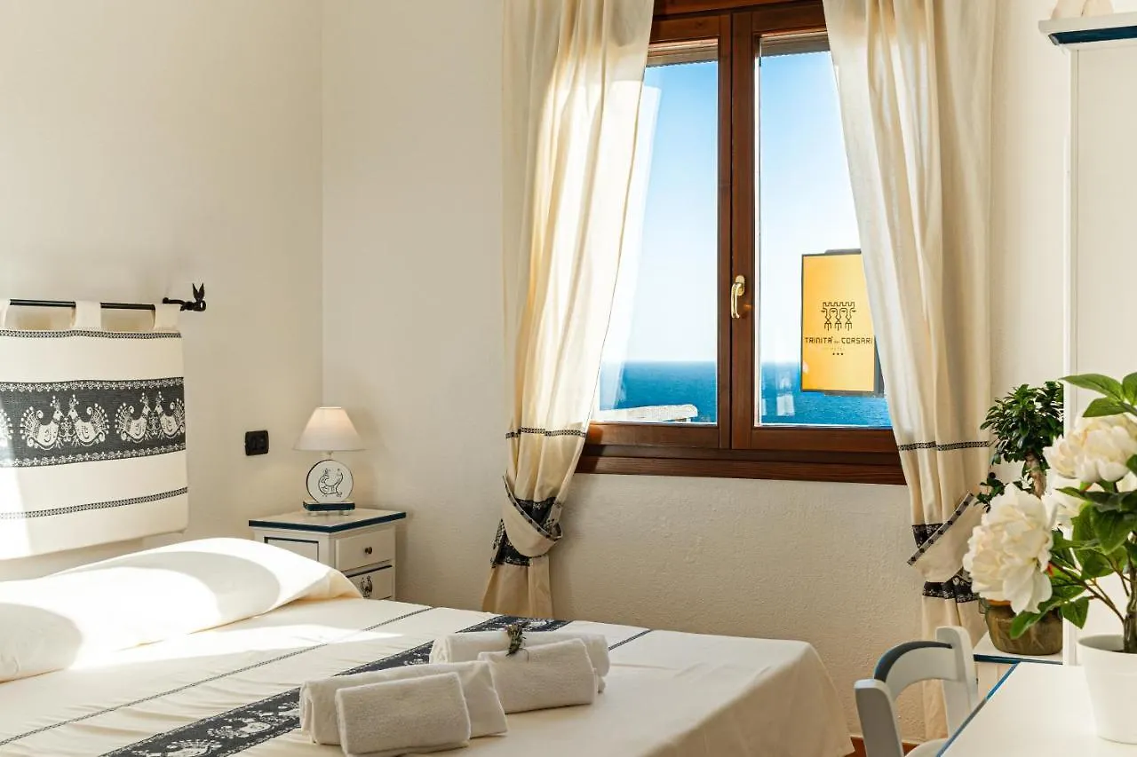 Hotel Trinita Dei Corsari トッレ・デイ・コルサリ